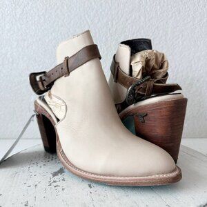 Lane HIGH NOON Womens Cowboy Booties Putty Western Cowgirl Short Boots Size 9